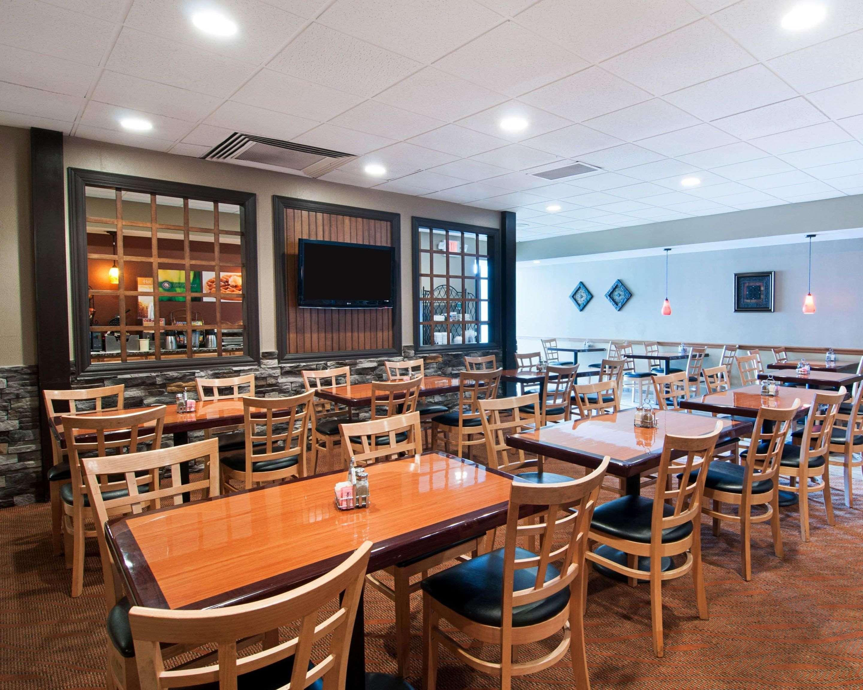 Quality Inn Beckley Bagian luar foto
