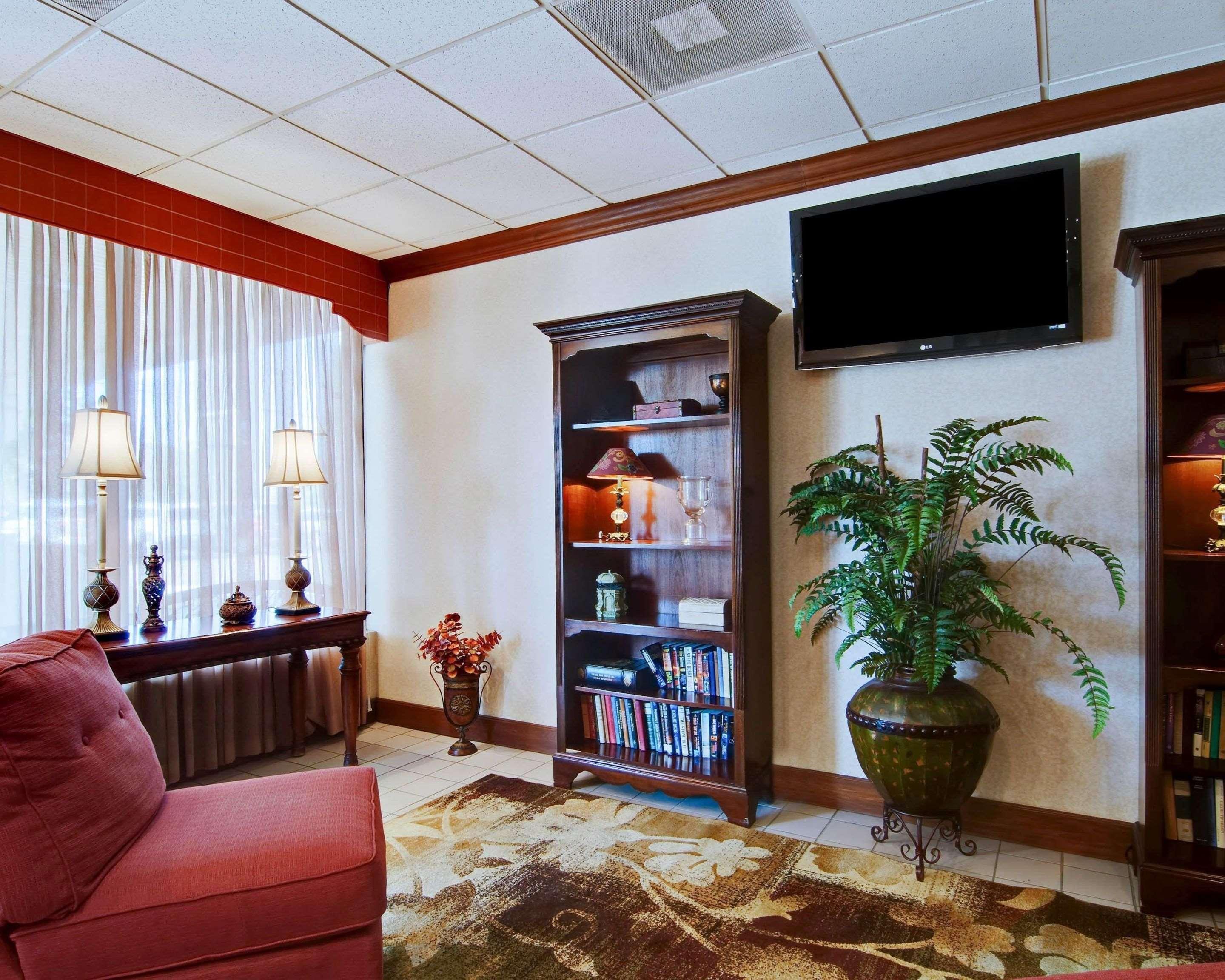 Quality Inn Beckley Bagian luar foto